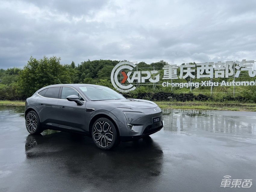 抢先试驾阿维塔11：华为董事长要下单，宁德时代老板亲自带货