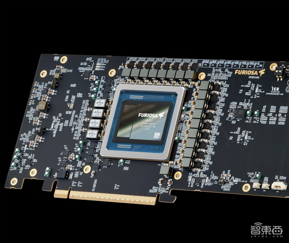 大模型芯片轰向Hot Chips顶会!架构创新巅峰对决,功耗比游戏显卡还低