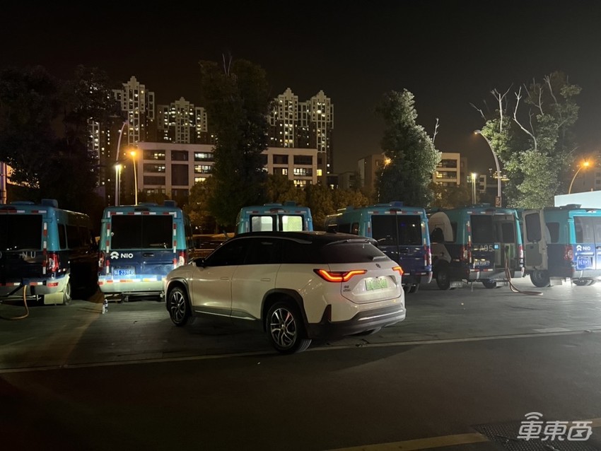 蔚来最便宜车型来了！32.8万开卖，带激光雷达能跑1000公里