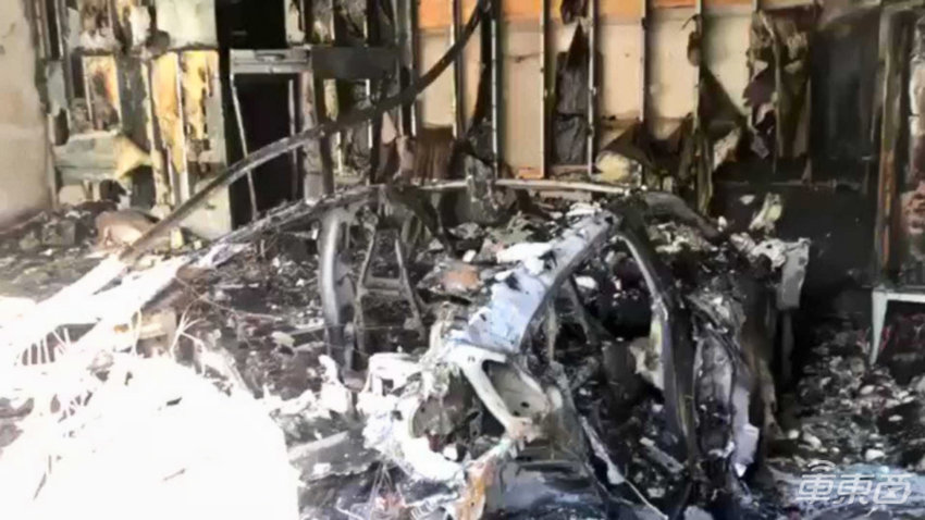 保时捷Taycan半年内第四次召回！原因各不相同，这次是双闪惹祸了