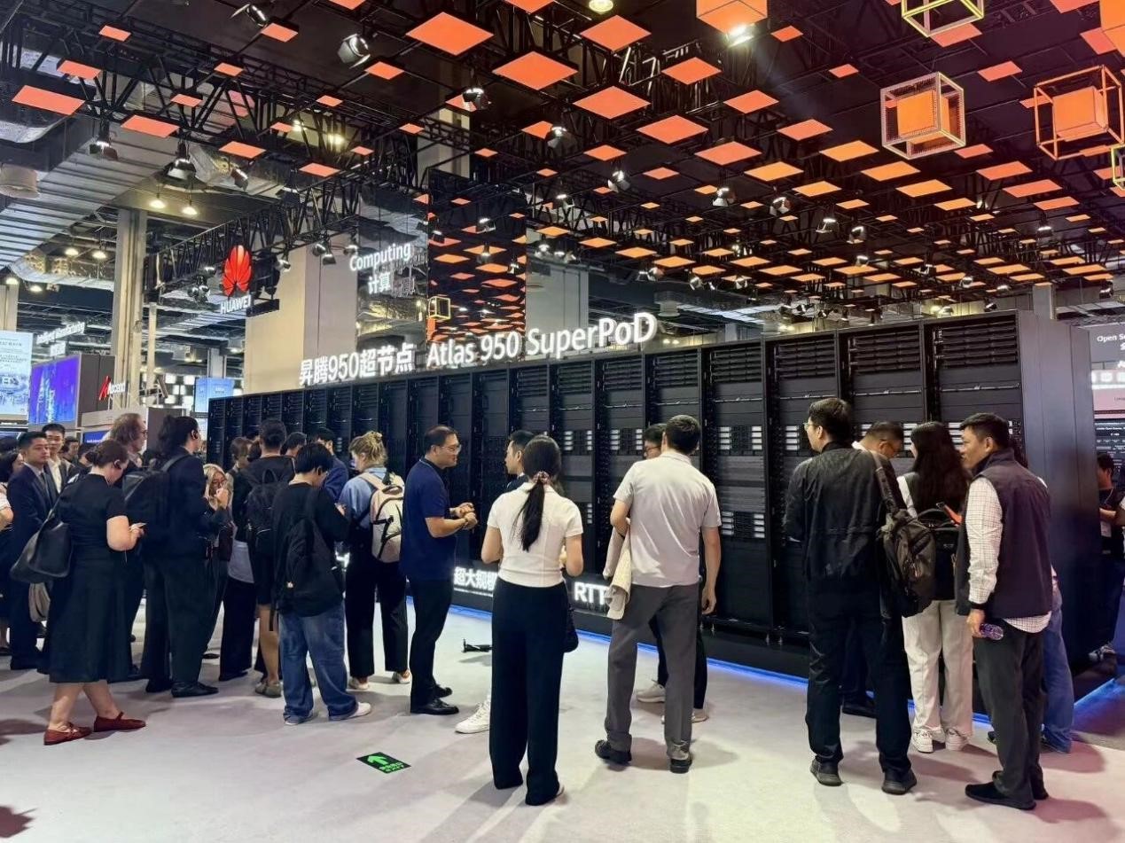 一文看懂昇腾超节点:AI Infra已进入系统工程阶段