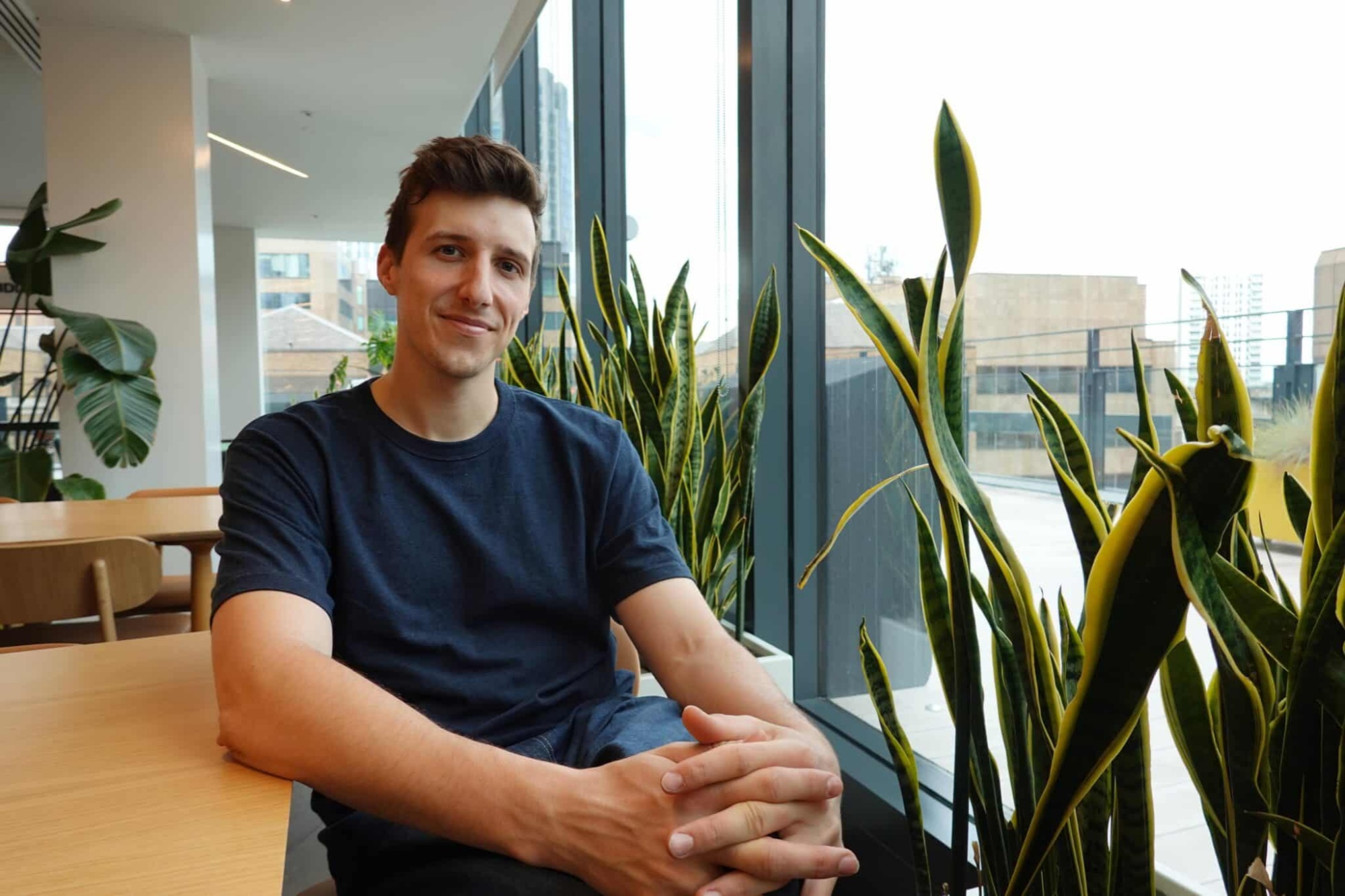 英伟达1400亿并购引发连锁反应，9家AI芯片黑马成行业焦点