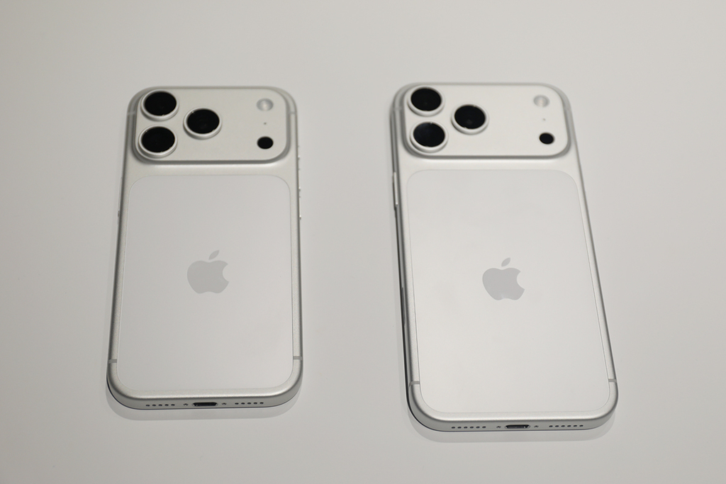 iPhone Air真机惊艳!一小时极限体验苹果秋季全系新品