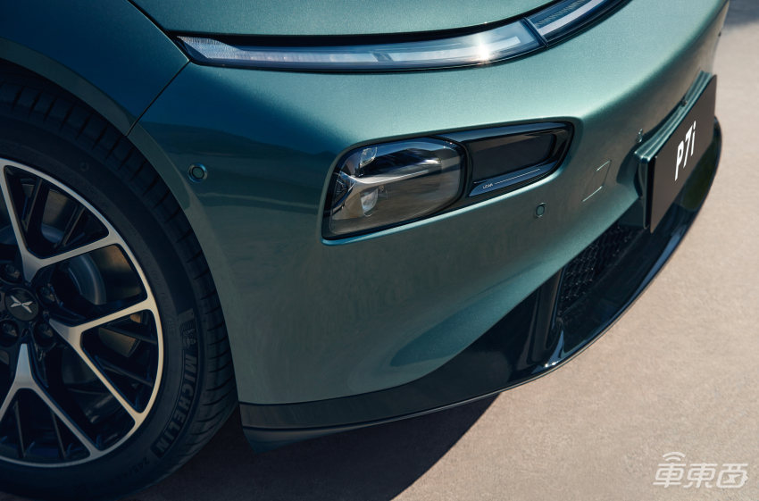 小鹏P7i上市，24.99万起！加装激光雷达，可端到端辅助驾驶