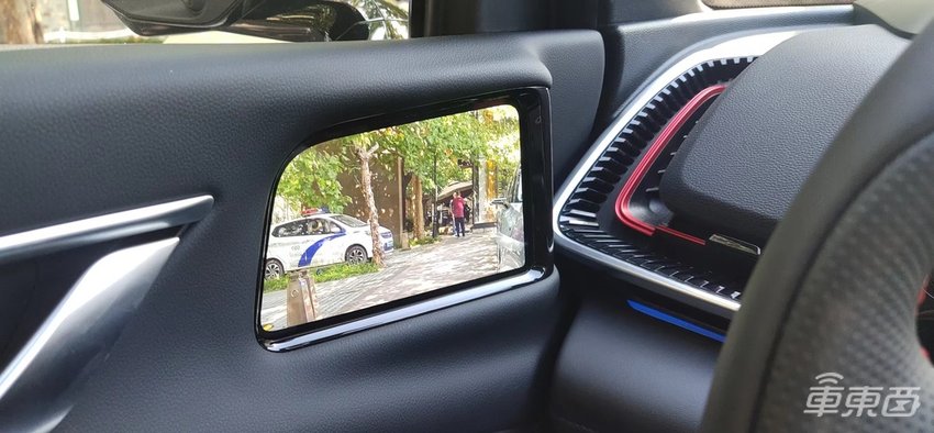 鸿蒙车机+电子外后视镜,售价10万的北汽新魔方发力智能化