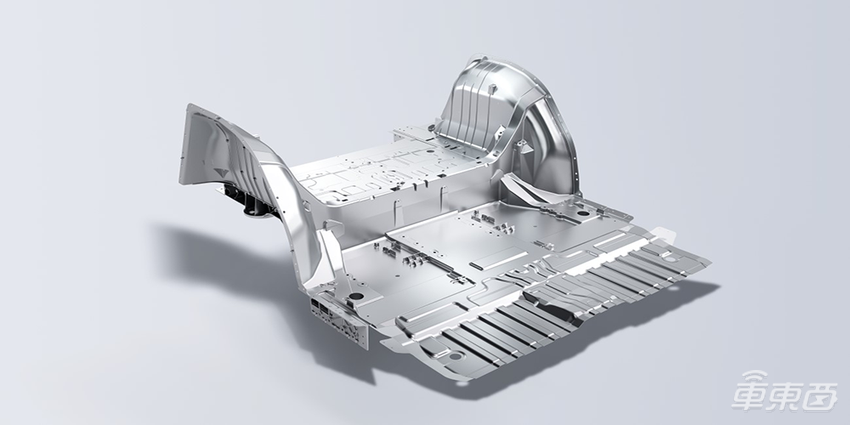 极氪009发布，最高续航破800公里，明年初交付