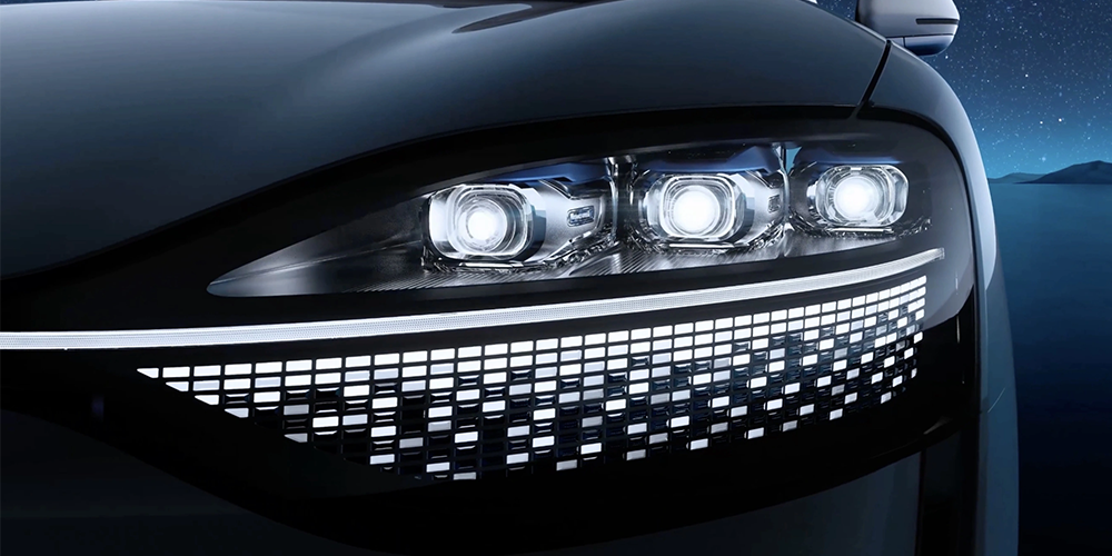 一束光重塑出行，智能车灯如何实现汽车体验革命？