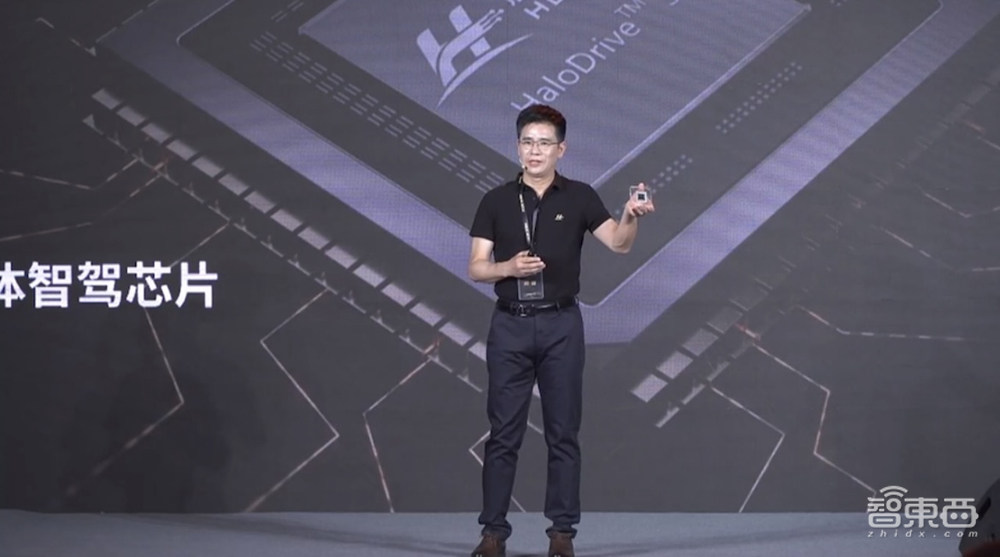 抢滩下一代AI芯片！后摩智能推出存算一体智驾芯片，最高物理算力256TOPS