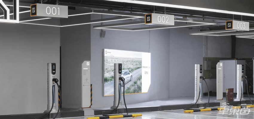 极氪版“Model Y”亮相,自研智驾系统 ,订单一周破2万能撼动特斯拉吗?