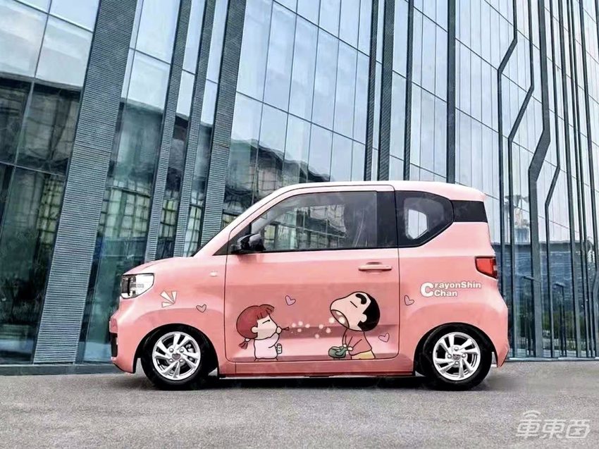 新能源车市怪相：车越贵越好卖！？