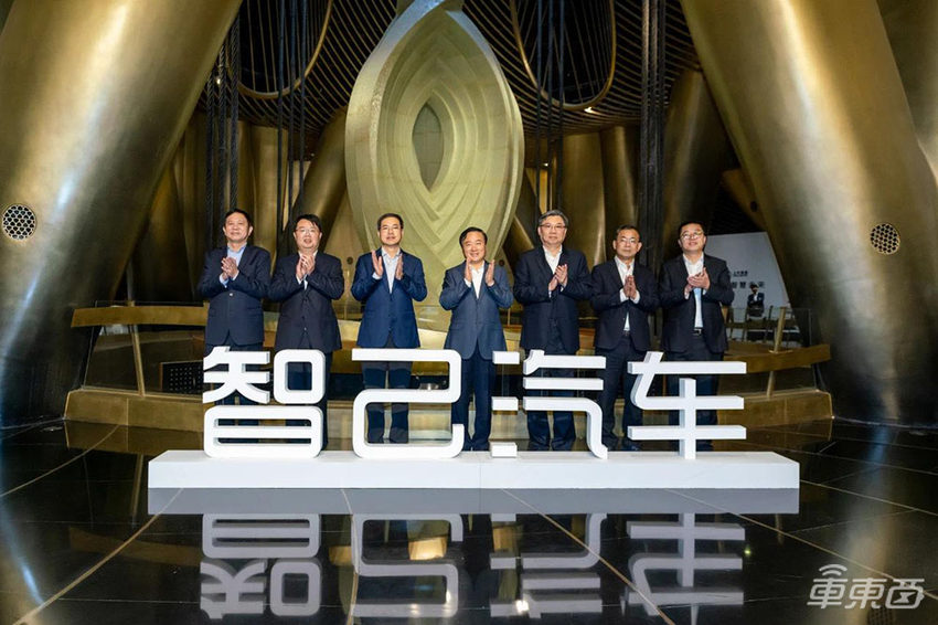 电车之路｜上汽搞了近20年新能源，至今还在靠“老头乐”