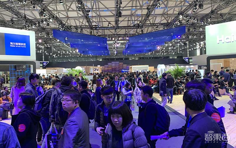 余承东开炮!海尔美的各霸一馆,在AWE看智能家居落地血拼