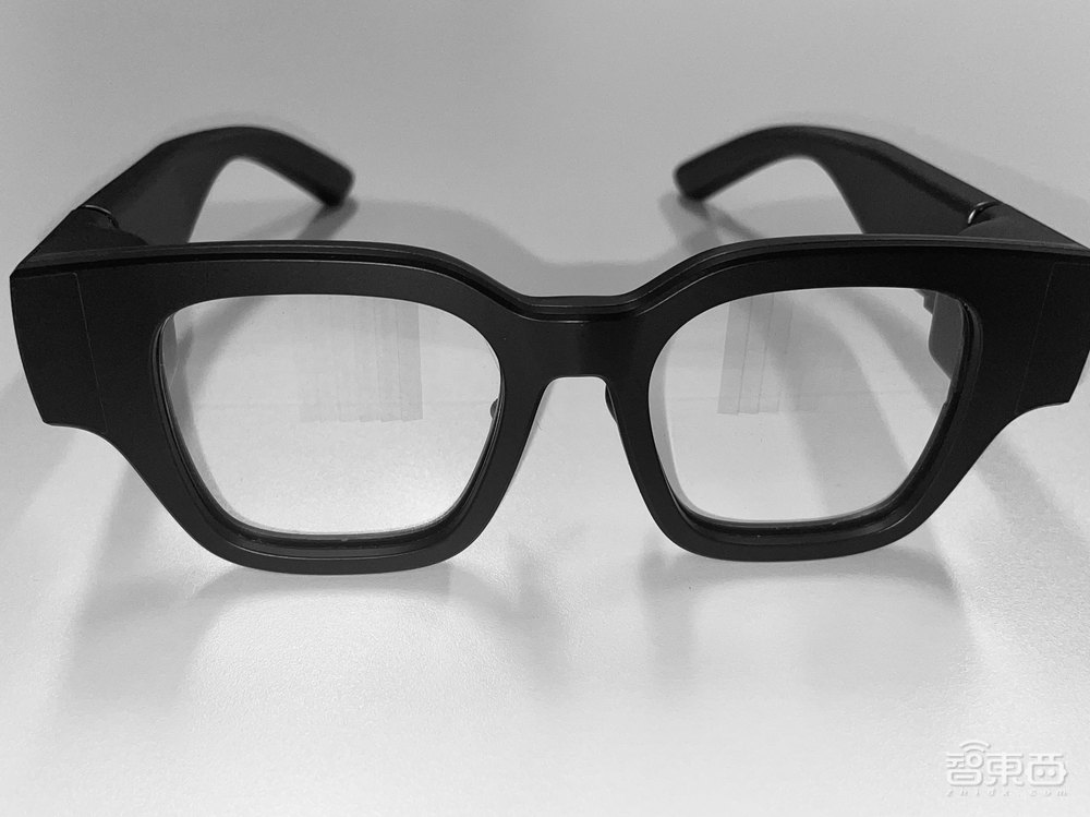 深度体验影目Air 2 30天:AR眼镜成为留学听课神器?轻应用交互或成AR关键