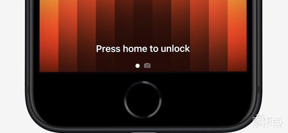 苹果把两颗M1芯片“粘”在一起,做出了地表最强台式机芯片
