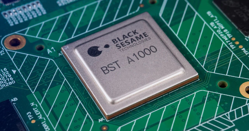 两年完成全部量产认证 黑芝麻智能大算力自动驾驶芯片年内上车