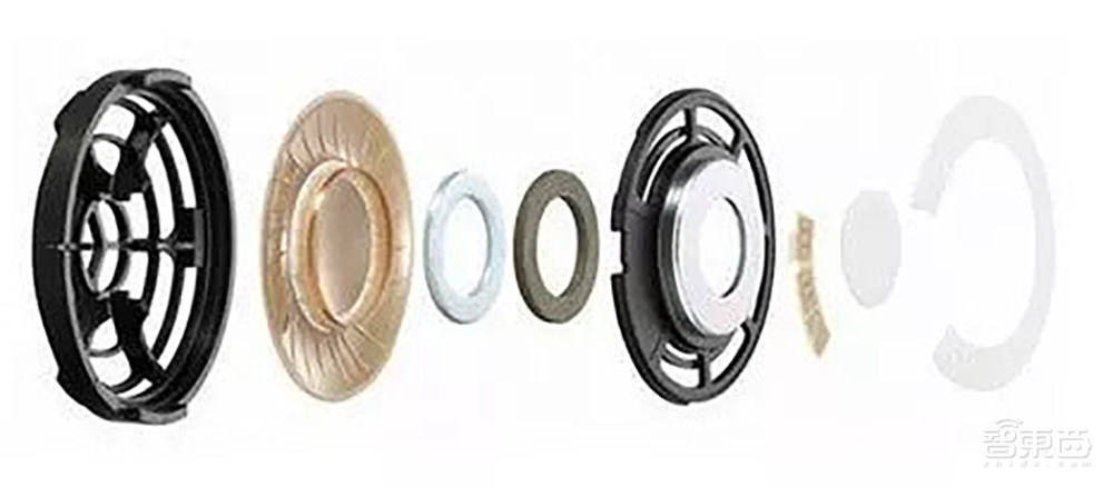 TWS抢位赛再燃！反超苹果AirPods的五大“王牌技能”