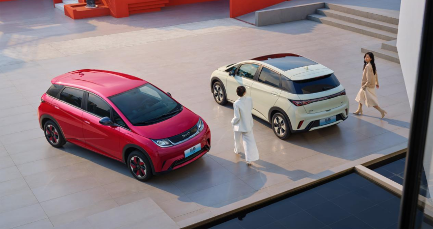 比亚迪海豚荣耀版9.98万元起！新增302KM活力版，再次冲击销量新高