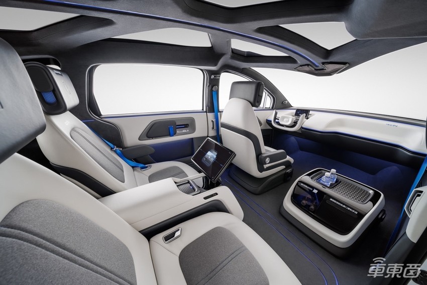 Waymo的新车还是一张图,百度先把车造出来了