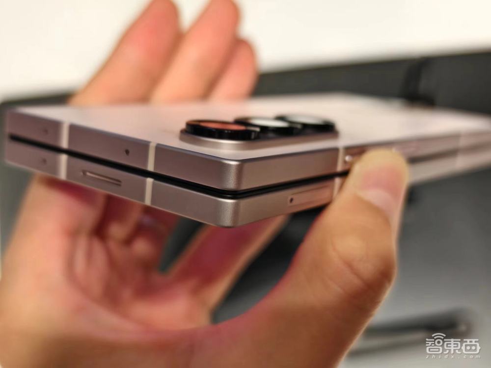 三星AI手机国内首发体验！用上字节豆包大模型，折叠屏让AI玩出新花样