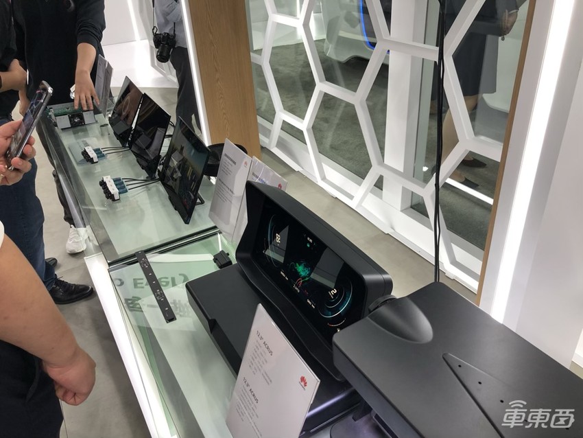 也许是2020全球最大车展！北京车展首日，小鹏搞飞机，一大波合资纯电来抢特斯拉风头