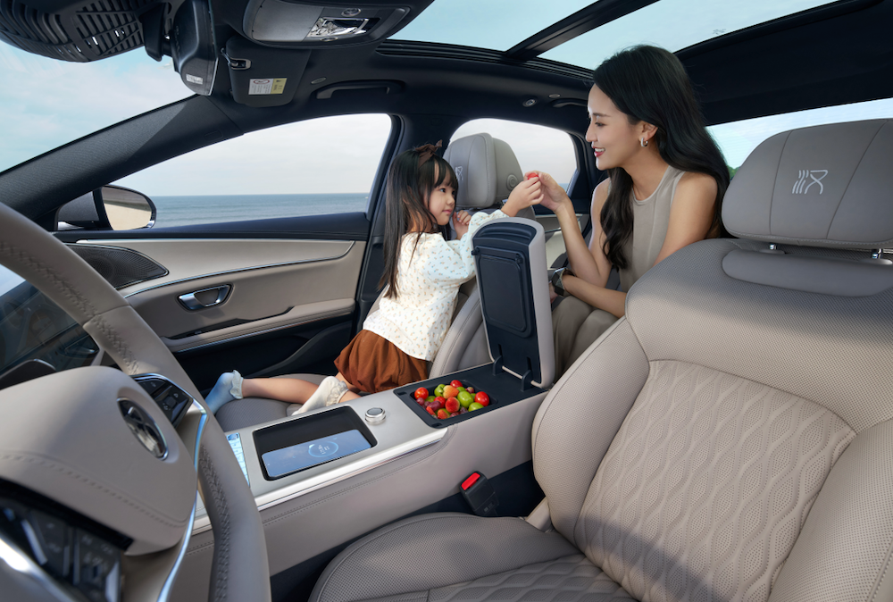 15.98万起！比亚迪汉再添新款，搭载天神之眼辅助驾驶，Deepseek大模型上车