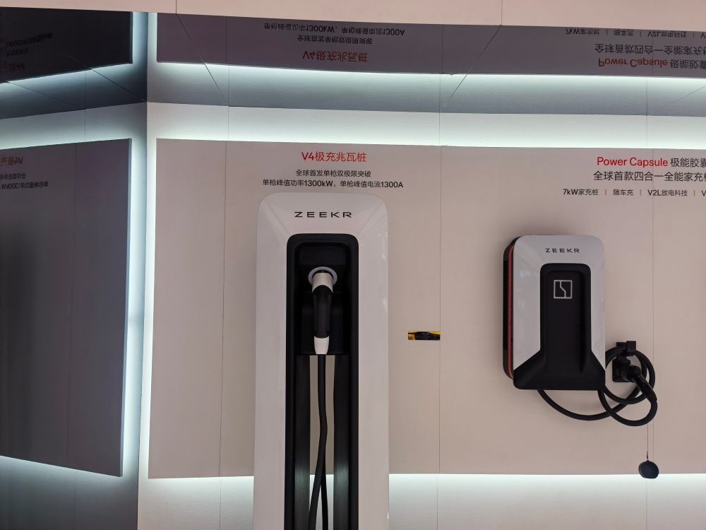 上海车展透露四大车圈技术走向:L3逐步上车,兆瓦快充给燃油车判死刑