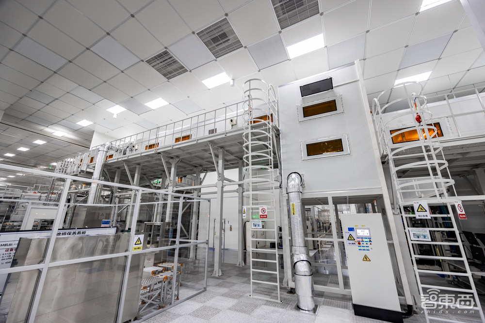探访TCL华星武汉印刷OLED产线:无需大规模真空环境,材料利用率超90%