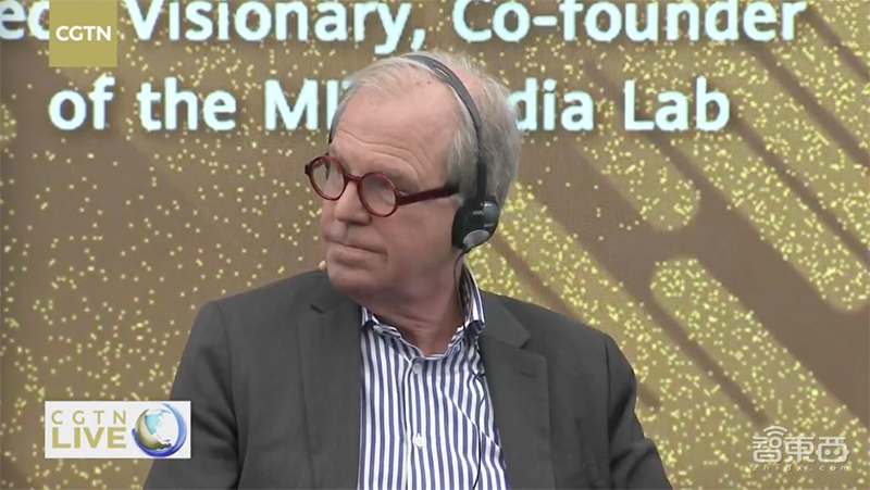 任正非对谈美国思想家：美国封锁是愚蠢的自杀式行为！