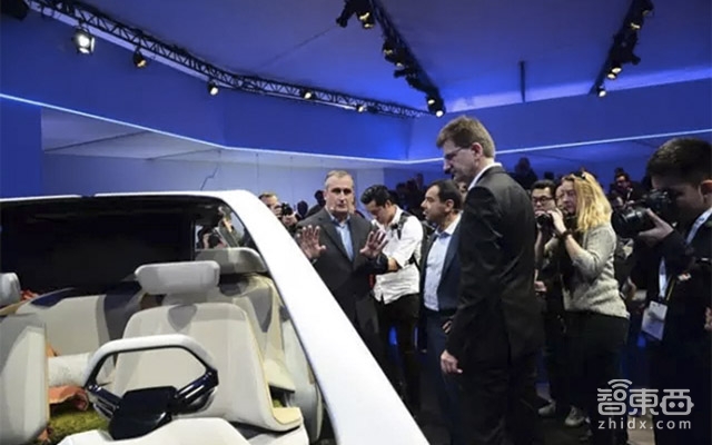 从MWC 2017看5G :起底5G全产业链现状与发展