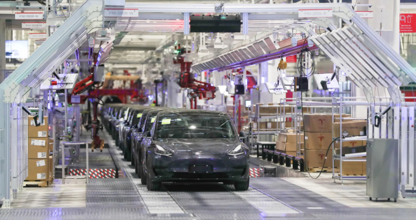 特斯拉为什么不缺芯？