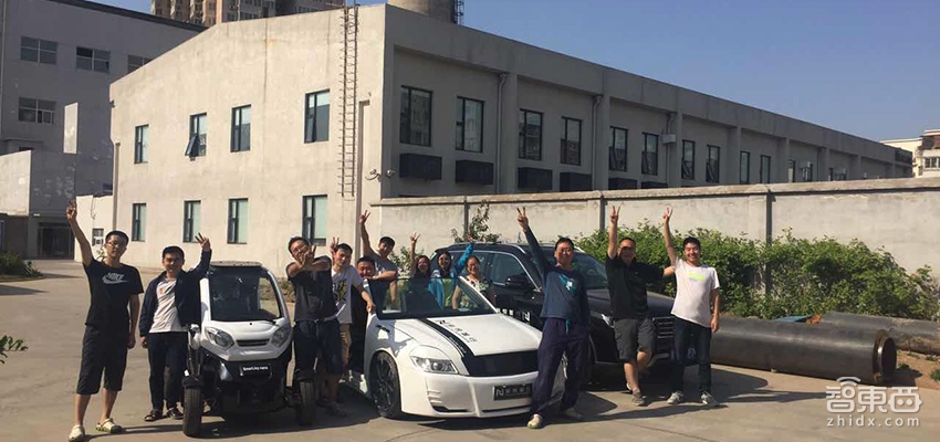 史上最“草根”自动驾驶团队：40人花400万造出三款无人车
