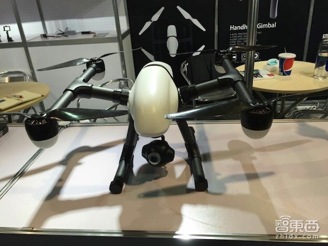 无人机新玩法 与旅行网站合作推定制化航拍线路