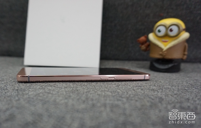 乐2发布 我们上手仔细研究了这款乐视第二代千元旗舰