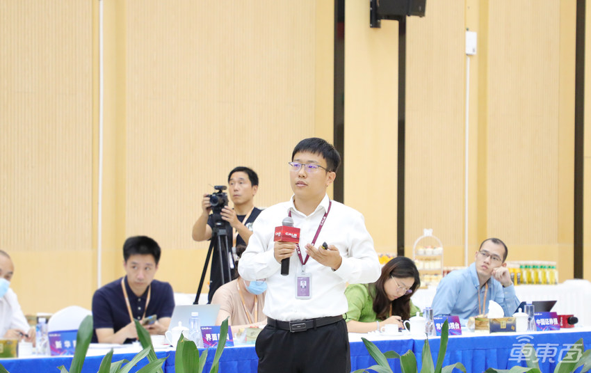 和宁王打官司的中创新航上市！今年港股最大IPO，首日破发