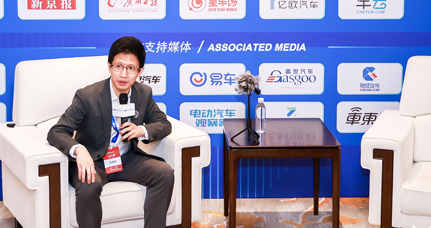 卓驭沈劭劼：跳过L3，一套基础模型打通乘用车、重卡与Robotaxi