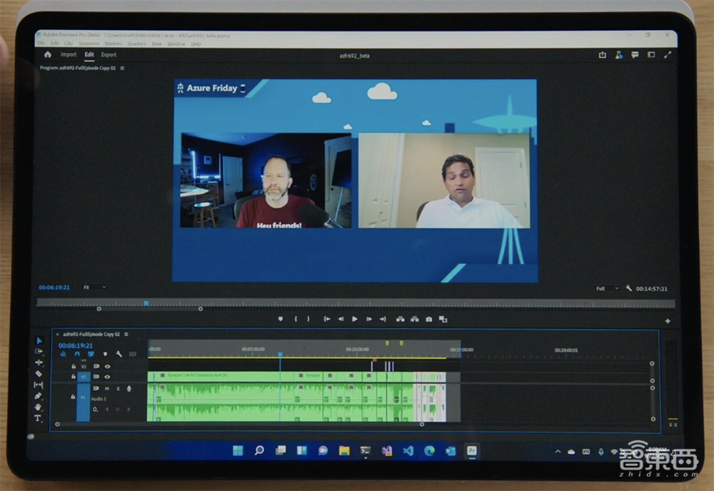 微软又造双屏折叠手机!打游戏绝了,连推8大新品,玩法连苹果也服