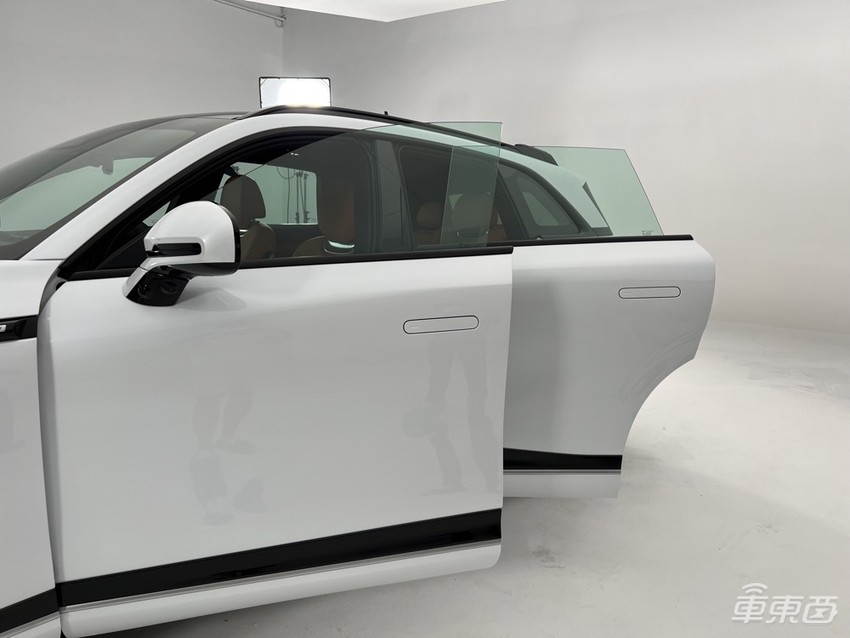 抢先体验小鹏G9，语音交互快到让人结巴！