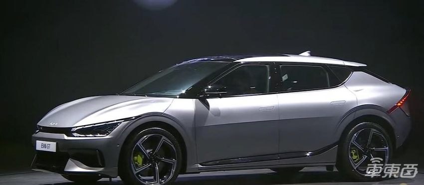 起亚加码电动化转型！三款电动新车亮相国内，还将搭建充电网络