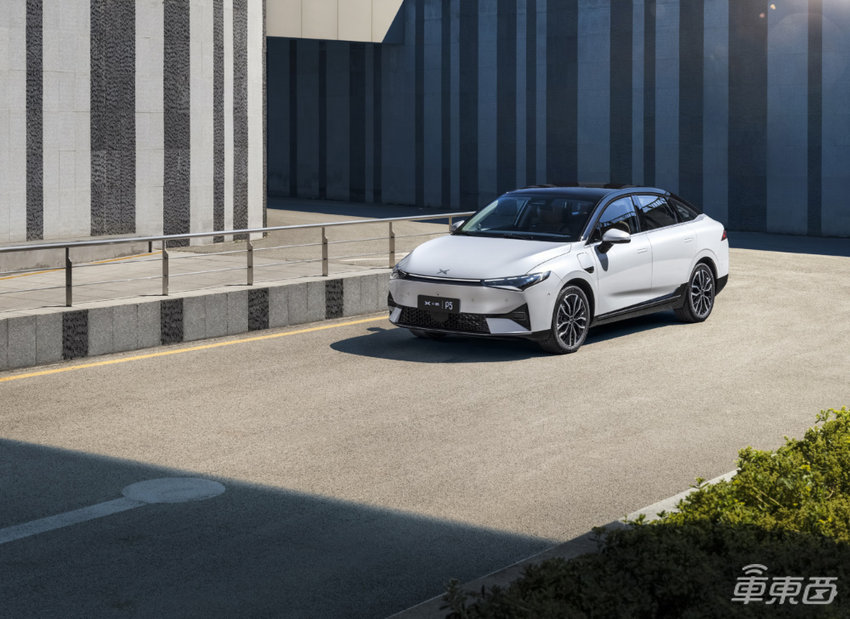 城市L2卖多钱？华为版40万，小鹏：20万搞定