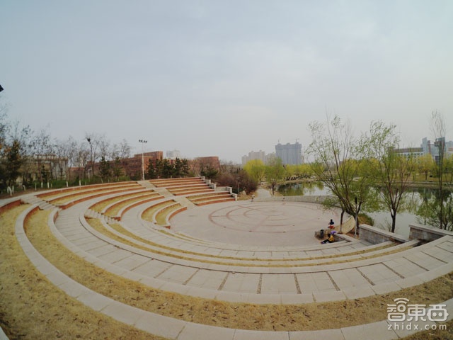 小蚁运动相机上手:价格诱人续航偏短