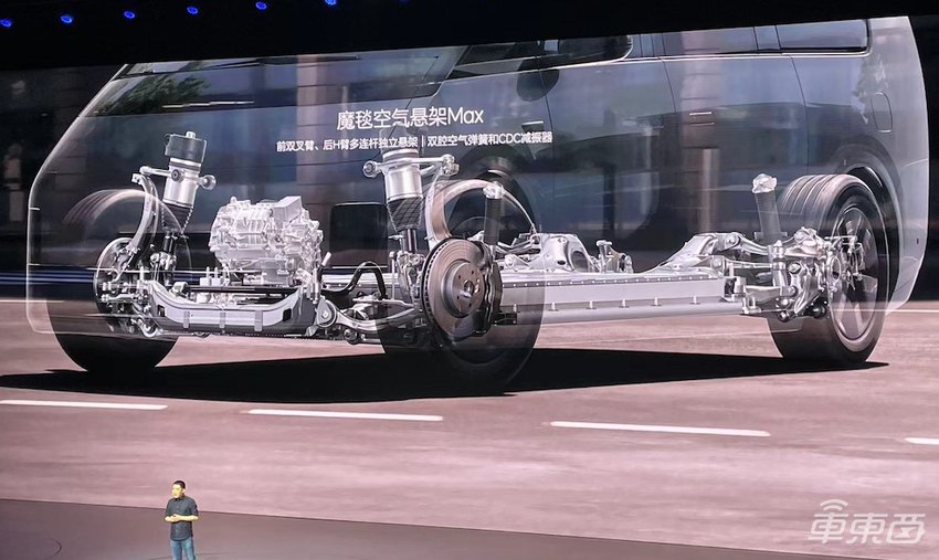 56万元！最贵的理想汽车开卖，网友：何小鹏可以睡个好觉了