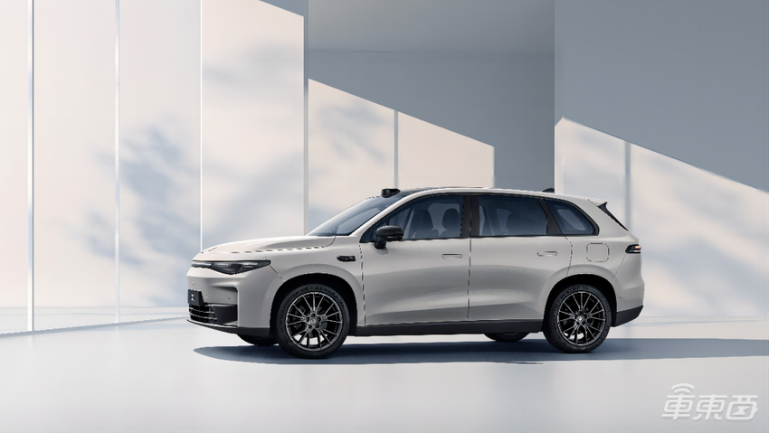 零跑C10正式上市!16.88万就能买到带激光雷达车型