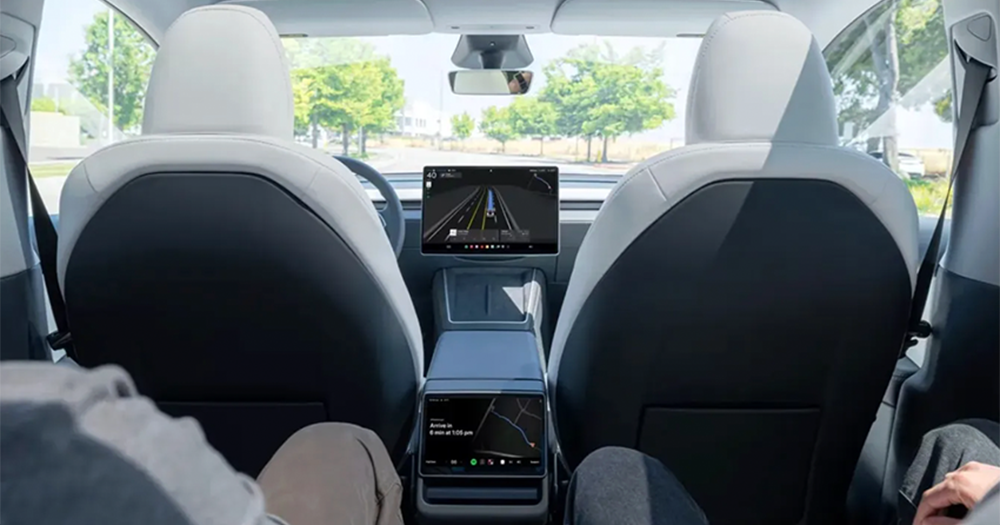 特斯拉Robotaxi车队缩水，仅剩20辆在运营，与Waymo差距拉大
