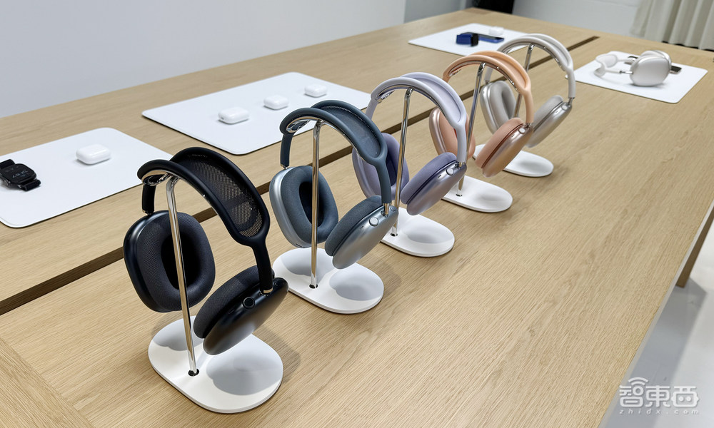 剛摸完蘋果iPhone 16系列和手表耳機(jī)新品，真機(jī)和看圖真不一樣