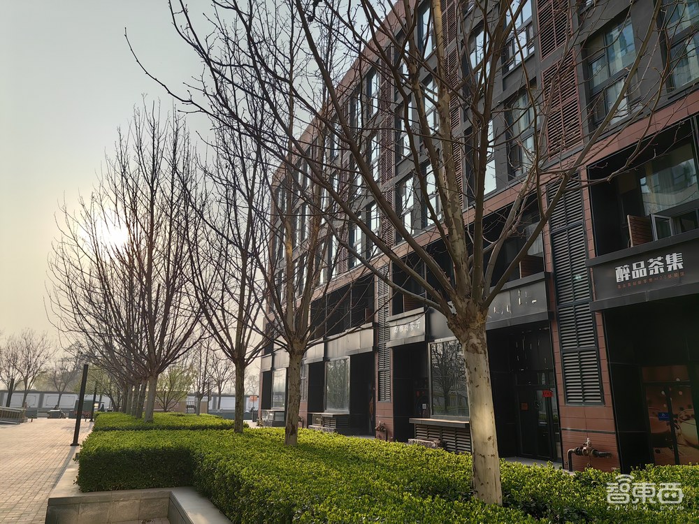 华为Mate X3折叠屏深度体验:厚重成为过去式,大屏软硬件体验再上新台阶