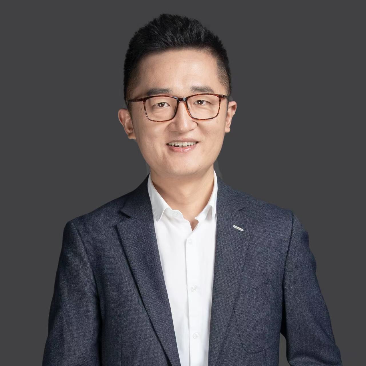 华为昇腾领衔国产AI芯片军团！最火AI芯片峰会最新进展公布，IEEE Fellow将开场