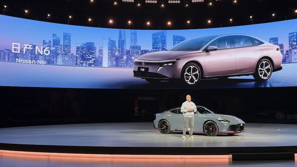 油车首搭华为鸿蒙座舱！日产中国庆生40年，甩出三款新车，补全插混拼图