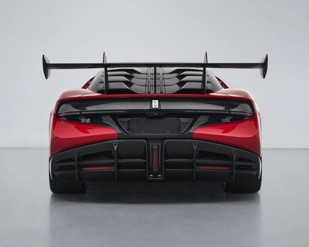 小鹏首款增程车亮相，问界最畅销车型改款！8月工信部车展6大新车解读