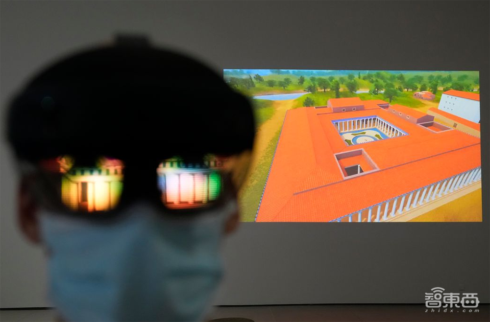 微软AR头显业务遇困：超百人离职，核心高管出走，叫停XR硬件项目