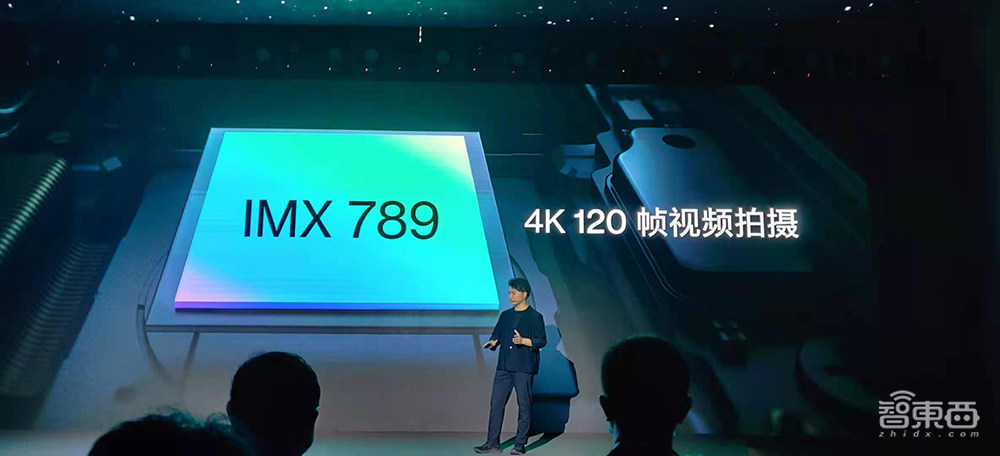 一加正式联手哈苏!3年砸10亿死磕拍照,687亿色拍照在路上